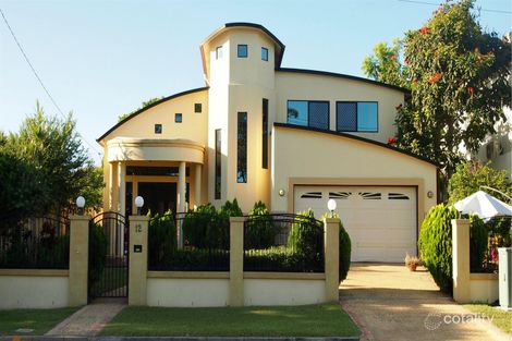 12 Crombie Ave, Surfers Paradise, QLD 4217