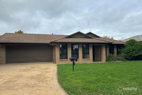 Property photo of 57 Whitebox Circuit Thurgoona NSW 2640