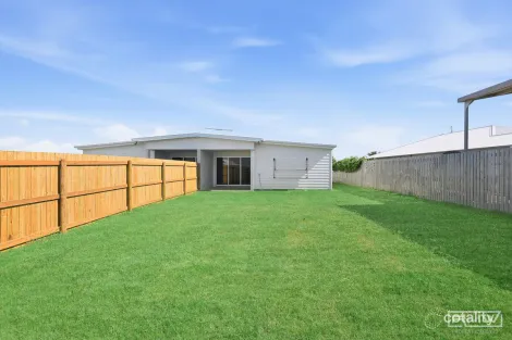 Property photo of 7 The Link Zilzie QLD 4710