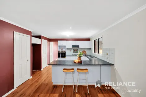 Property photo of 48 Casey Drive Hoppers Crossing VIC 3029