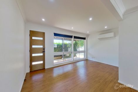 Property photo of 19 Potter Close Dubbo NSW 2830