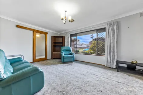 Property photo of 4 Taylor Street Modbury Heights SA 5092