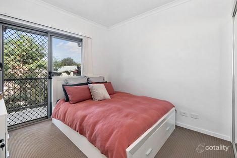 Property photo of 4/16 Dulendella Street Zillmere QLD 4034