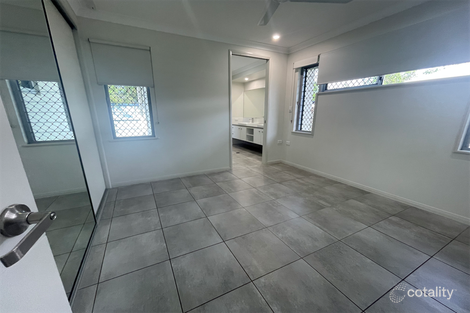 25 Springbrook Ave, Redlynch, QLD 4870