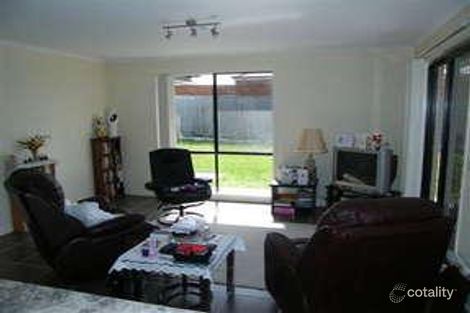 Property photo of 9 Golden Wattle Court Cranbourne VIC 3977