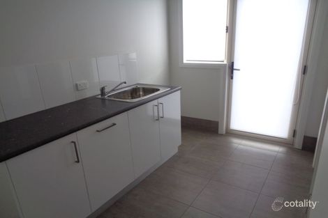 Property photo of 2/410 George Street Deniliquin NSW 2710