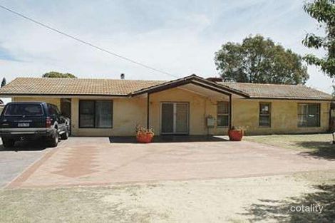 37 Banksia Rd, Camillo, WA 6111