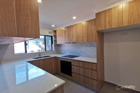 Property photo of 4/28 Broadarrow Road Narwee NSW 2209