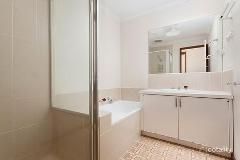 Property photo of 2/59 Albert Hill Road Lilydale VIC 3140