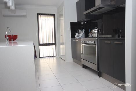 Property photo of 8 Vantage Circuit Cameron Park NSW 2285