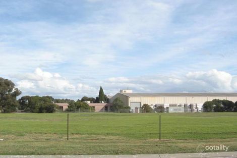 4 Berends Dr, Dandenong South, VIC 3175