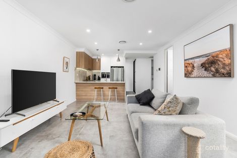 401/10 Fielder St, West Gosford, NSW 2250