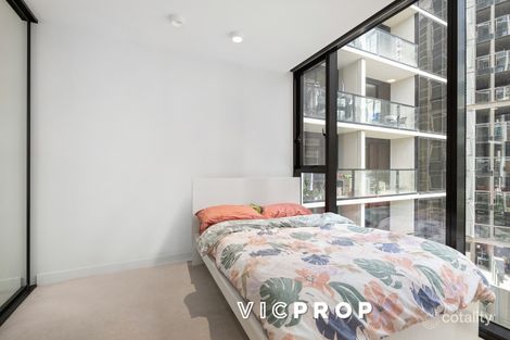 Property photo of 715/33 Mackenzie Street Melbourne VIC 3000