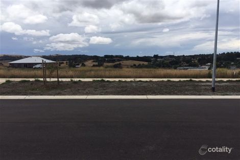 Property photo of 11 Brewery Drive Kilmore VIC 3764