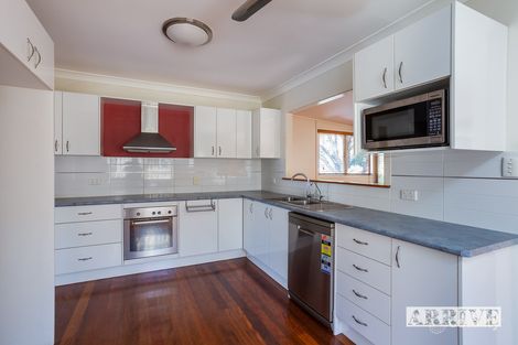 Property photo of 42 Pareena Crescent Mansfield QLD 4122