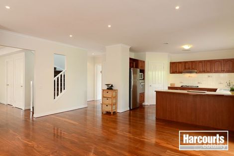 Property photo of 1 Chesterfield Drive Narre Warren South VIC 3805