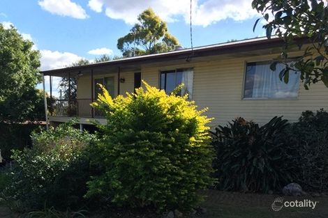 15 Berry St, Churchill, QLD 4305