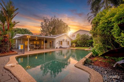 9 Gerbera St, Holloways Beach, QLD 4878