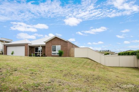 Property photo of 19 Dolomite Drive Mount Gambier SA 5290