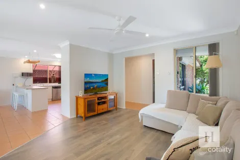 Property photo of 10 Travis Place Buff Point NSW 2262