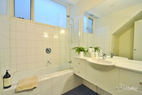 56 Pitt St, Carlton, VIC 3053