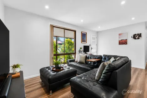 Property photo of 35 Snailham Crescent South Windsor NSW 2756