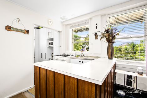 Property photo of 14 Lagoon View Road Cromer NSW 2099