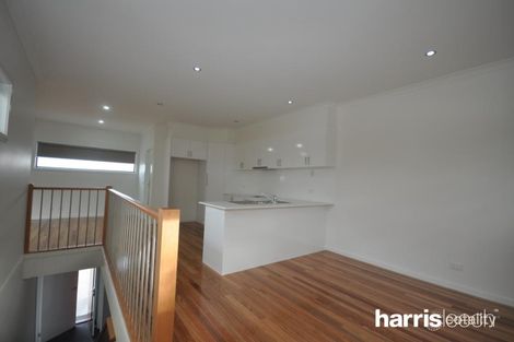 Property photo of 2/107 Cumberland Road Pascoe Vale VIC 3044
