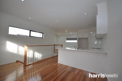 Property photo of 2/107 Cumberland Road Pascoe Vale VIC 3044
