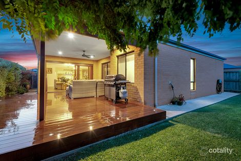 Property photo of 57 Trillium Boulevard Mickleham VIC 3064