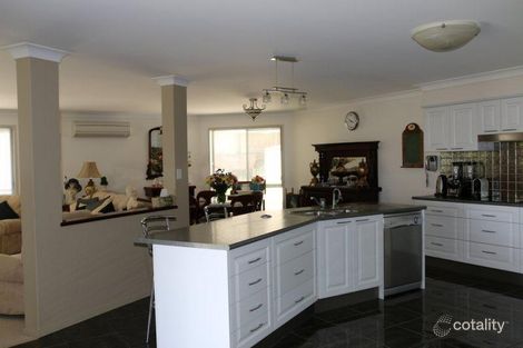Property photo of 3 Mahogany Court Dugandan QLD 4310