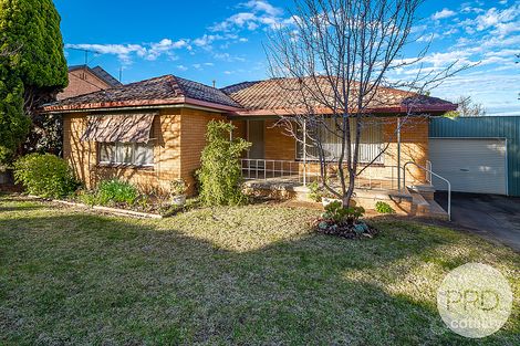 81 Grove St, Kooringal, NSW 2650