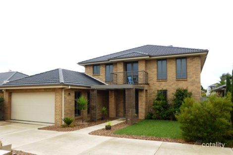 4 Fifth Ave, Point Cook, VIC 3030