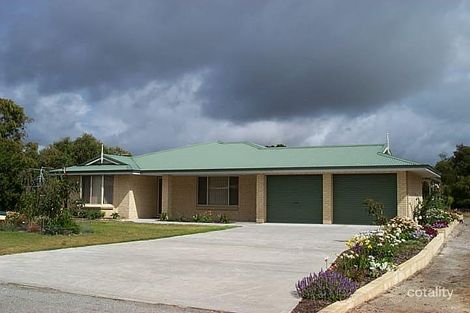 Property photo of 14 Albert Street Little Grove WA 6330