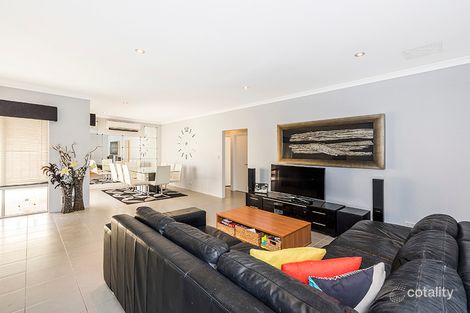 Property photo of 15/11 Carnation Street Canning Vale WA 6155