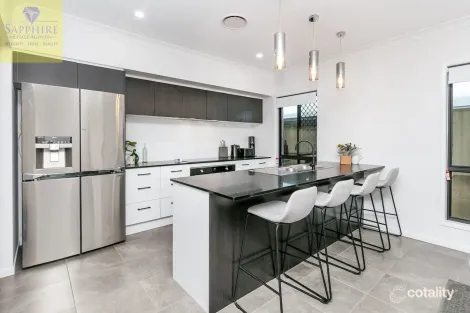 Property photo of 3 Penelope Way Belivah QLD 4207