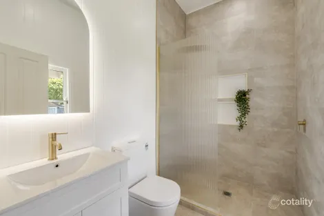 Property photo of 6 Aland Street South Toowoomba QLD 4350