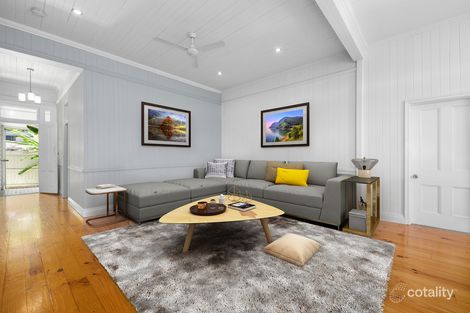 Property photo of 131 Dornoch Terrace Highgate Hill QLD 4101