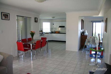 Property photo of 77 Castle Hill Drive Murrumba Downs QLD 4503