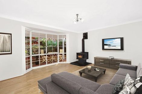Property photo of 11 Phoenix Place Illawong NSW 2234