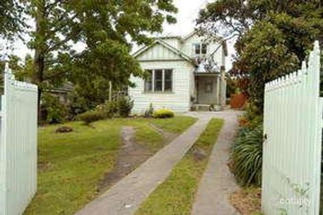 Property photo of 9 Ferntree Gully Road Oakleigh VIC 3166