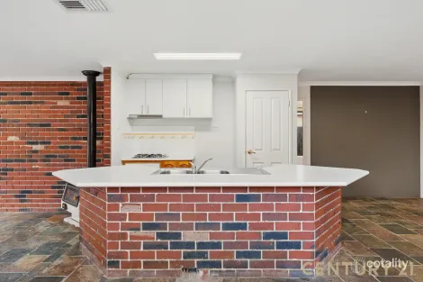 Property photo of 3 Sanford Court Lockridge WA 6054