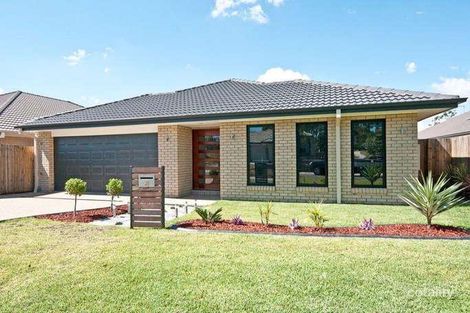 8 Acacia St, Heathwood, QLD 4110