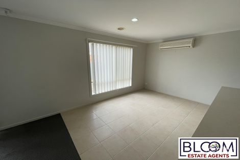 Property photo of 33 Stony Brook Way Truganina VIC 3029