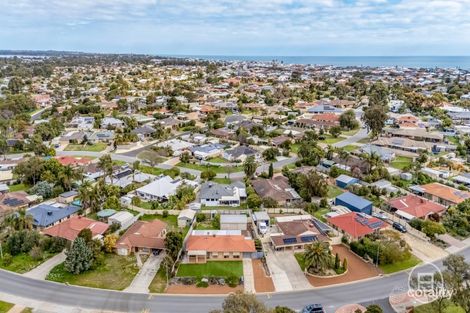 Property photo of 35 Honeysuckle Ramble Halls Head WA 6210
