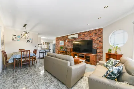 Property photo of 3/68 Greenacre Road Greenacre NSW 2190