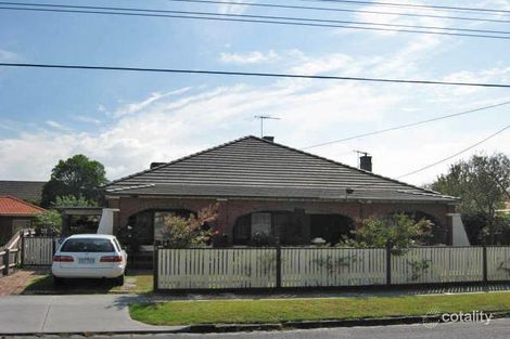 8 Etna St, Glen Huntly, VIC 3163