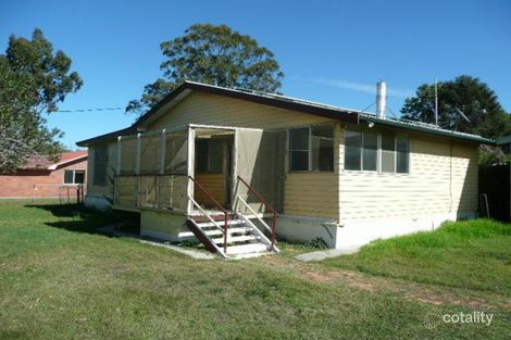 Property photo of 6 Middle Street Oakey QLD 4401
