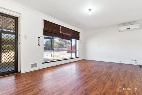Property photo of 6 Jacaranda Place Maddington WA 6109