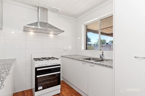 Property photo of 6 Jacaranda Place Maddington WA 6109